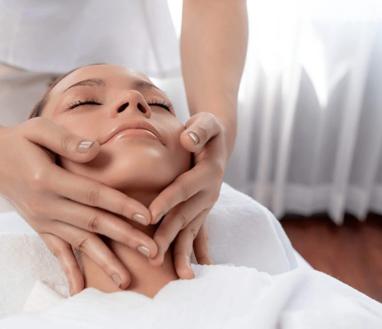 Reconstructive Facelift Facial Massage